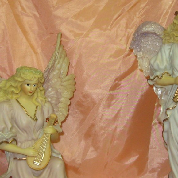 Two 15" Angels Playing Instruments Statues - Picture 2 of 12